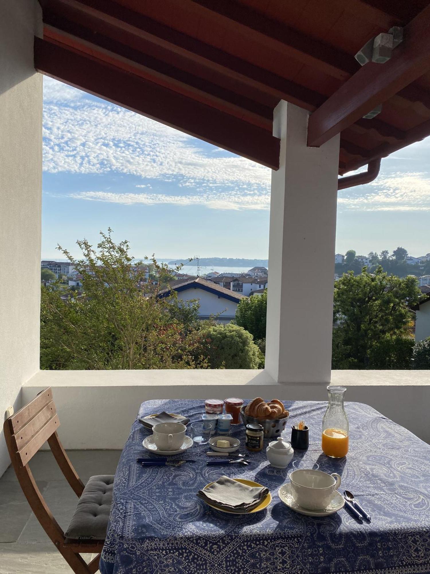 어룬 Calicho B&B 외부 사진